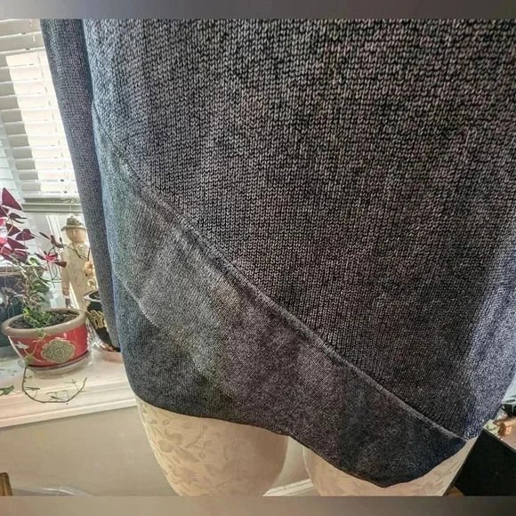 Chico's Crew Neck Blue & Silver Knit Sweater Size 2 - Picture 2 of 8